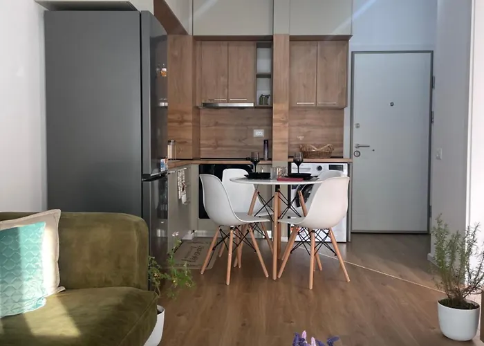Апартаменты Quiet Near Downtown